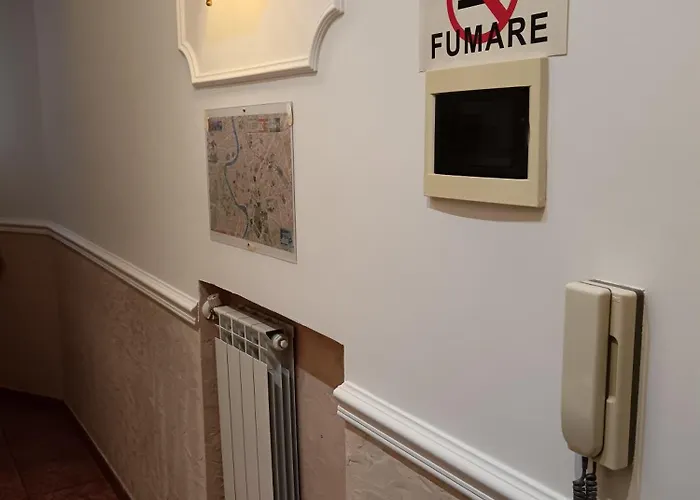 Privato Simone Oda ve Kahvaltı 4*