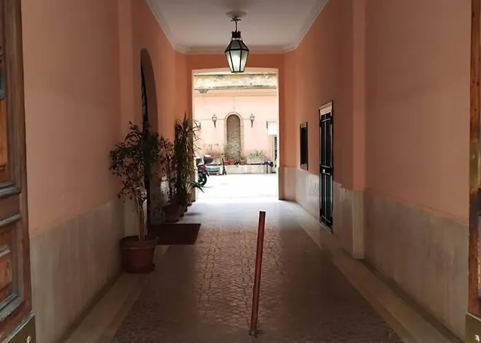 Privato Simone Oda ve Kahvaltı Roma