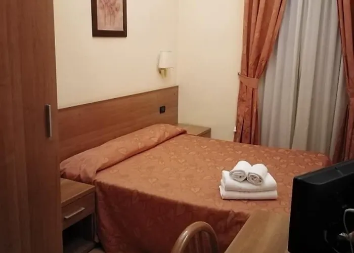 Privato Simone Oda ve Kahvaltı Roma